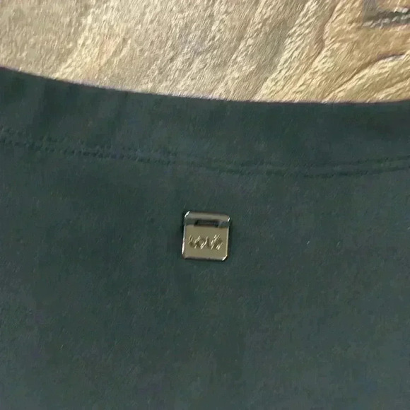 Lole Black/Gray Sporty Style Dress with front pocket and elastic waist. Stretchy - Picture 8 of 11